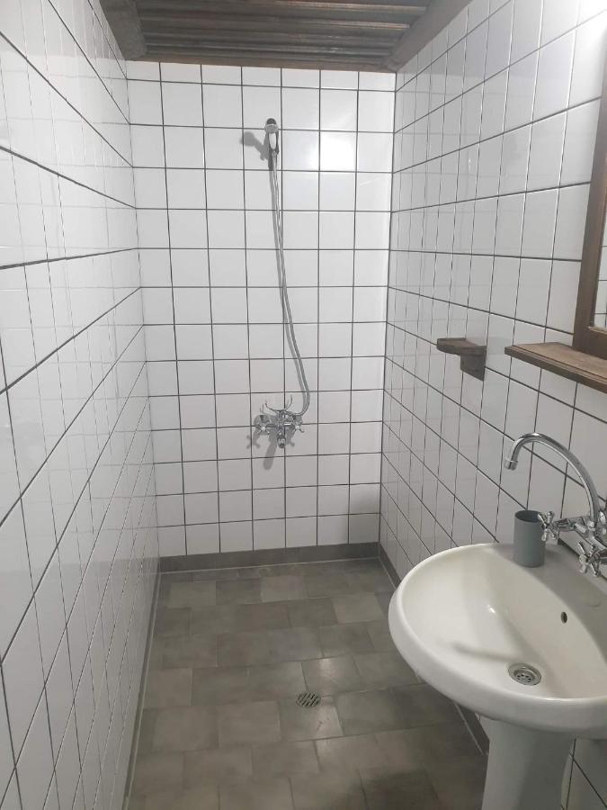 Къща За Гости Близнаците Lesjten Exteriör bild